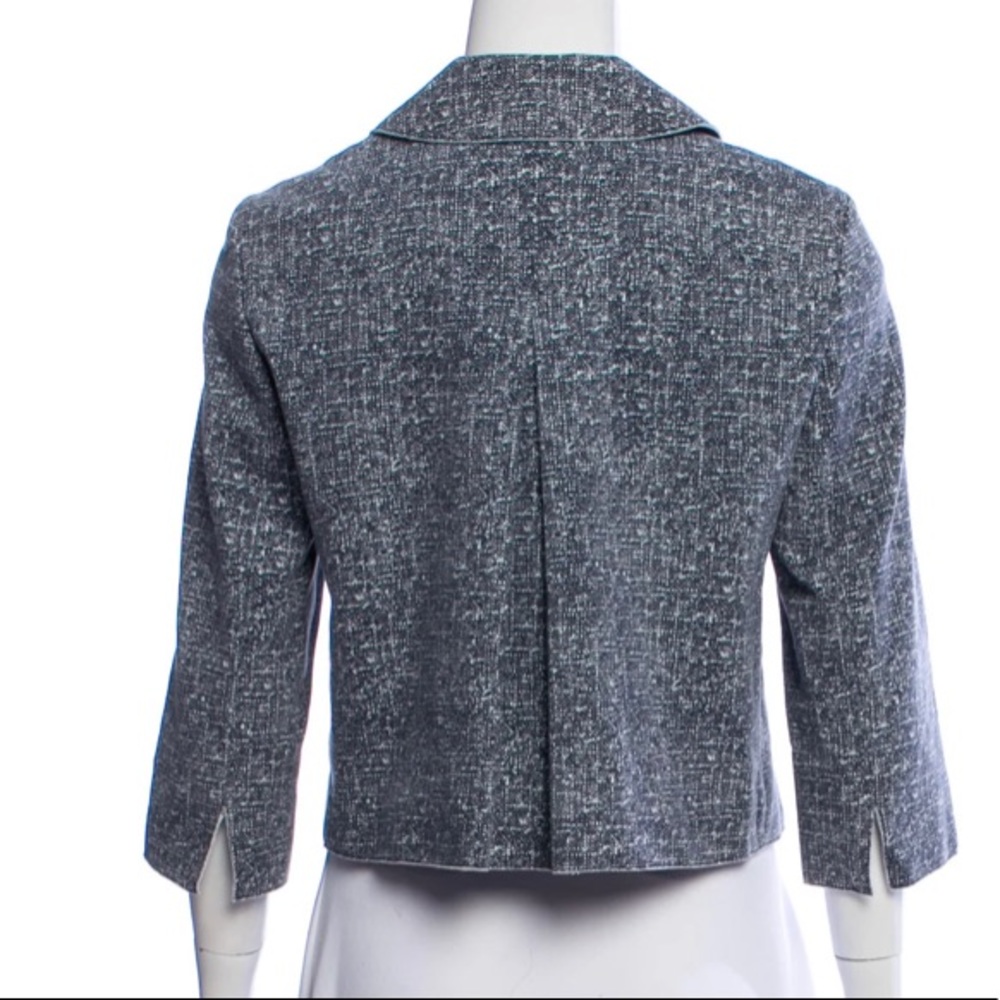Women's Gray Textured Button-Front Jacket - Picture 3 of 16